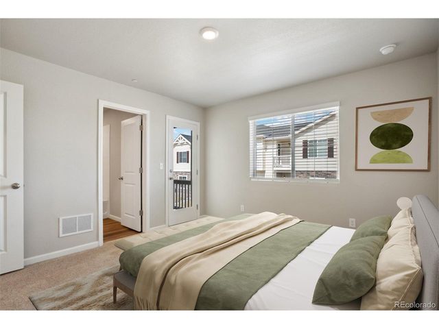 155 Robin Rd, Johnstown, CO 80534