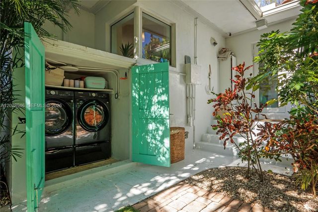 528 NE 72nd Street, Miami, FL 33138