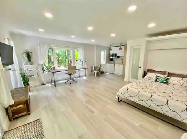 528 NE 72nd Street, Miami, FL 33138