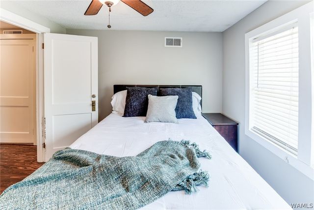 432 27th, Tuscaloosa, AL 35401