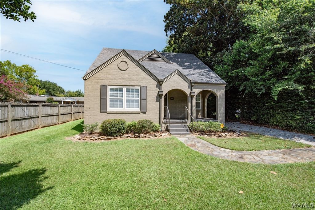 432 27th, Tuscaloosa, AL 35401