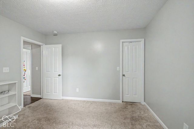 10507 Pintail Lane, Indianapolis, IN 46239