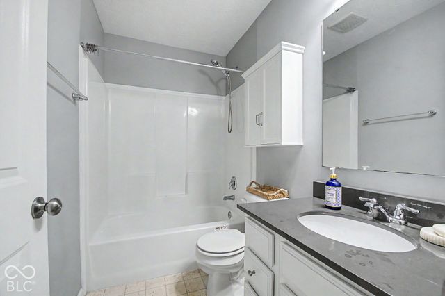 10507 Pintail Lane, Indianapolis, IN 46239