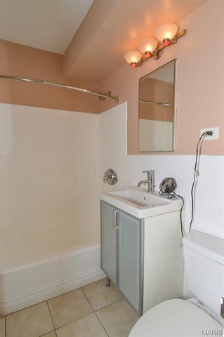 210 N 17th Street 512, St Louis, MO 63103