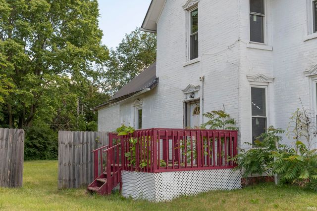 154 Middlebury Street, Elkhart, IN 46516