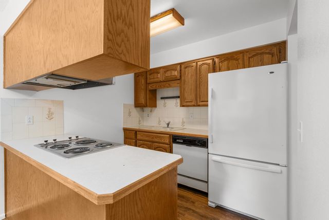 309 N Raymond Rd, Spokane Valley, WA 99206