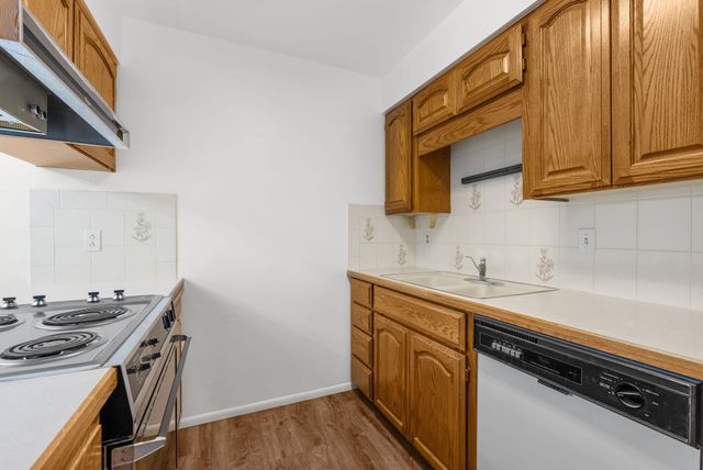 309 N Raymond Rd, Spokane Valley, WA 99206