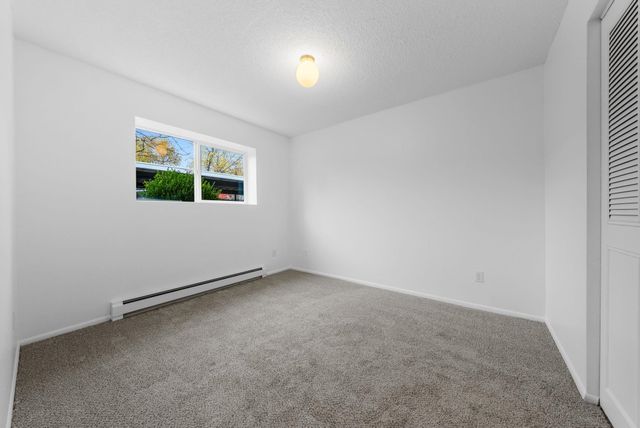 309 N Raymond Rd, Spokane Valley, WA 99206