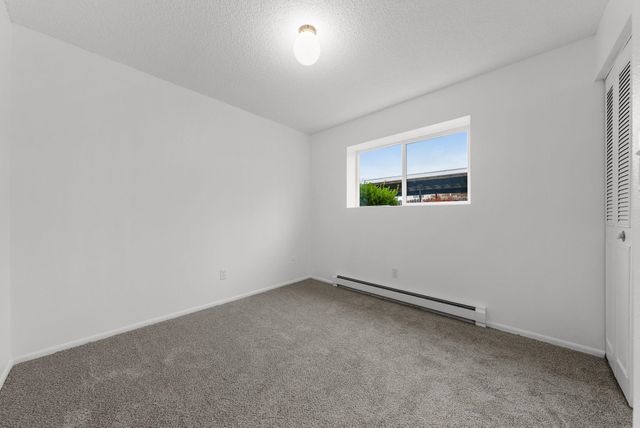 309 N Raymond Rd, Spokane Valley, WA 99206