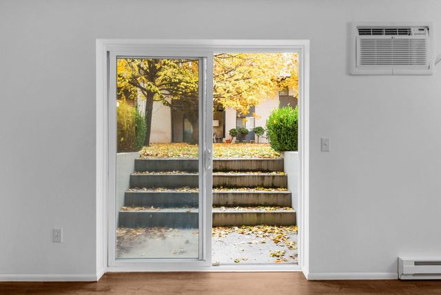 309 N Raymond Rd, Spokane Valley, WA 99206