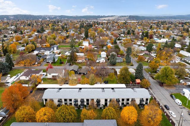 309 N Raymond Rd, Spokane Valley, WA 99206