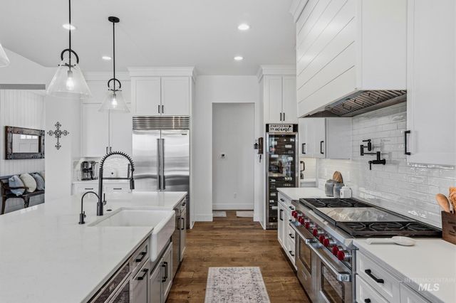 2929 E Bingley Dr, Meridian, ID 83642