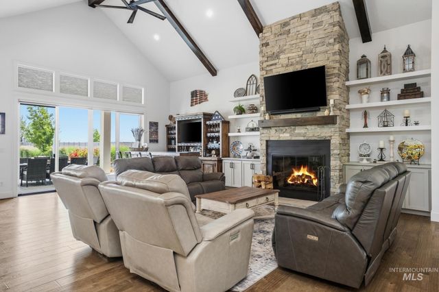 2929 E Bingley Dr, Meridian, ID 83642