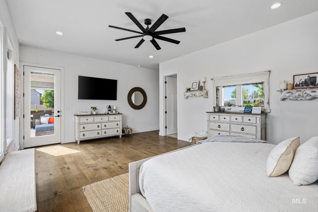 2929 E Bingley Dr, Meridian, ID 83642
