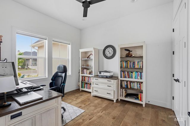 2929 E Bingley Dr, Meridian, ID 83642