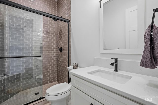 2929 E Bingley Dr, Meridian, ID 83642