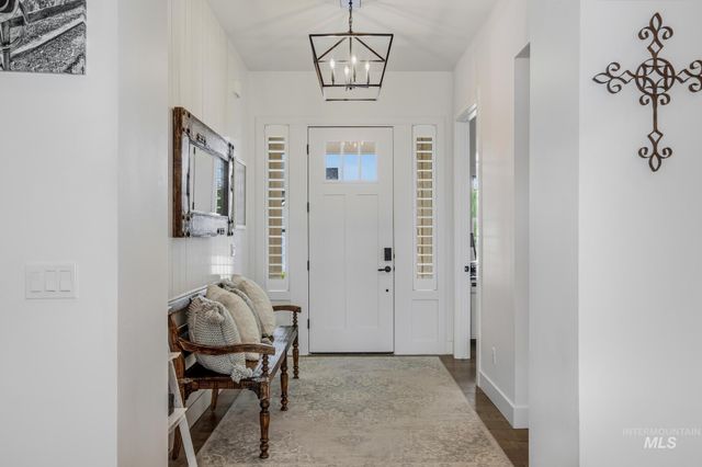 2929 E Bingley Dr, Meridian, ID 83642
