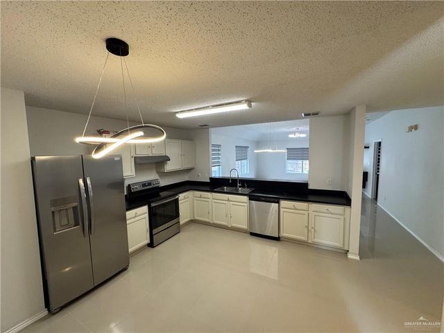 4110 Santa Fabiola, Mission, TX 78572