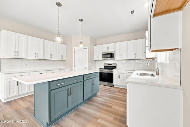 981 Rialto Lane, Ayden, NC 28513