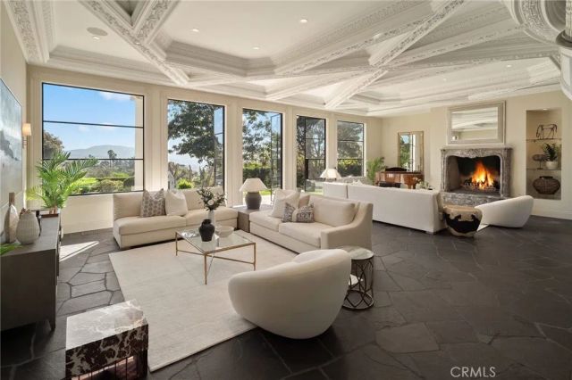 10 Strawberry, San Juan Capistrano, CA 92675