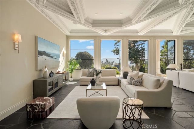 10 Strawberry, San Juan Capistrano, CA 92675