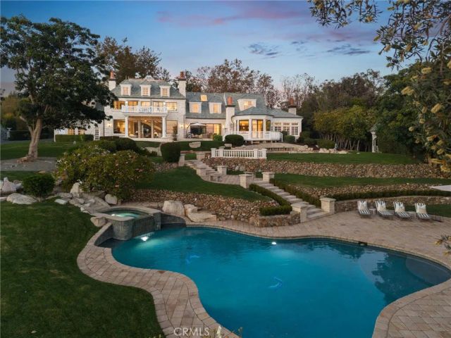 10 Strawberry, San Juan Capistrano, CA 92675