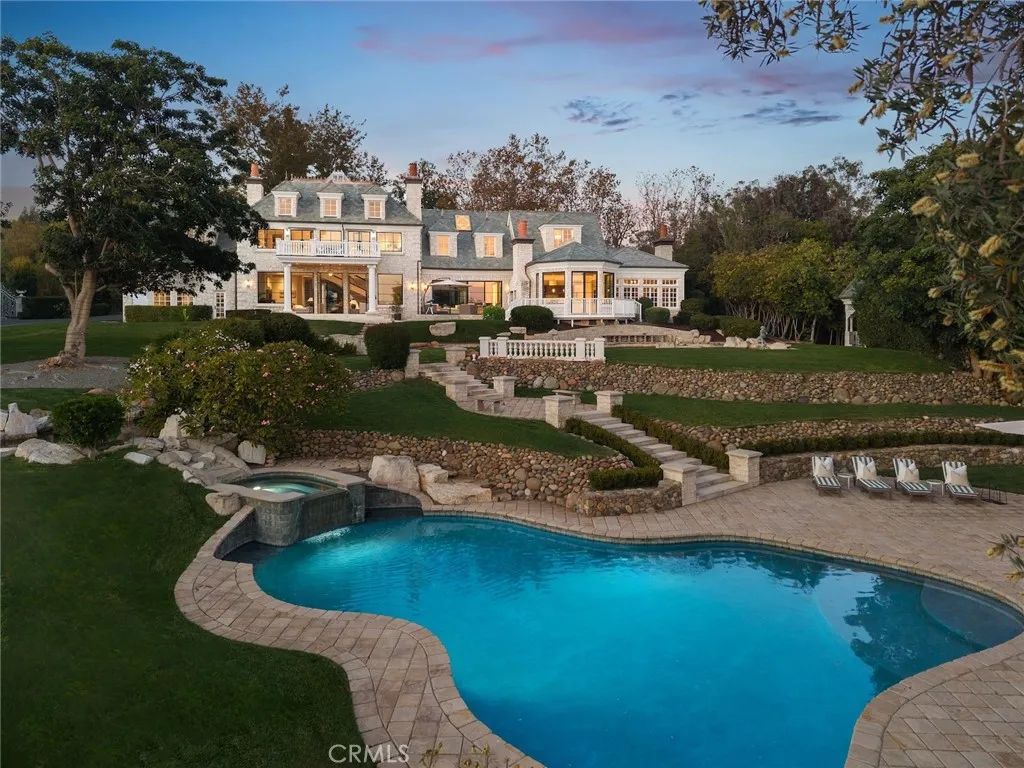 10 Strawberry, San Juan Capistrano, CA 92675