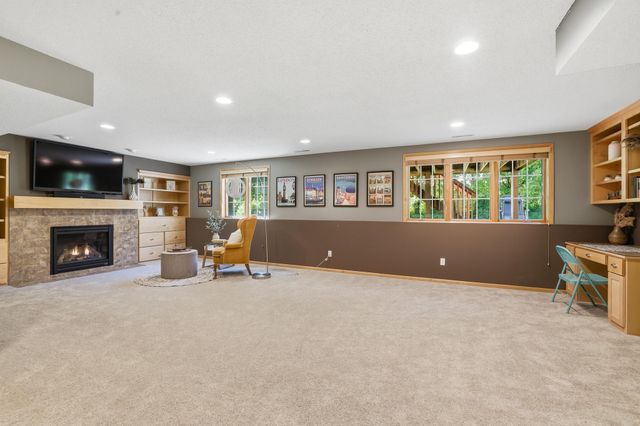 2362 Fieldstone Curve, Woodbury, MN 55129