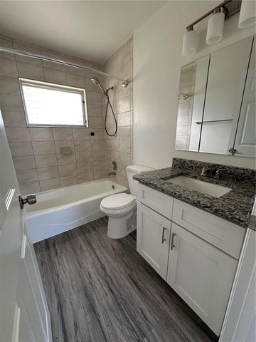 5101 ELDORADO DRIVE, Tampa, FL 33615