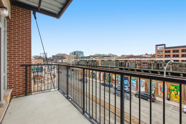 715 South Boulevard 301, Oak Park, IL 60302