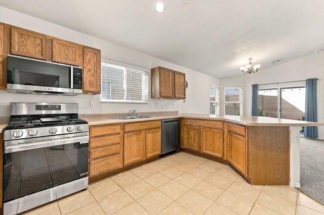 3732 Oasis Springs Road NE, Rio Rancho, NM 87144