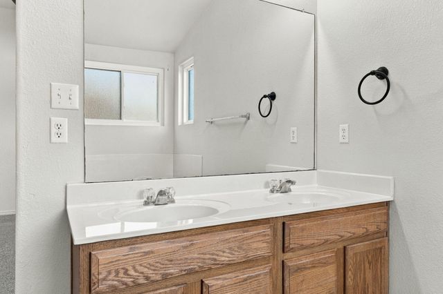 3732 Oasis Springs Road NE, Rio Rancho, NM 87144