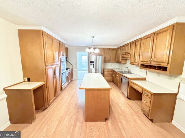 515 Teresa Lane, Canton, GA 30115