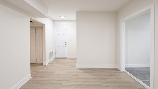 4347 W Irving Park Road GE, Chicago, IL 60641