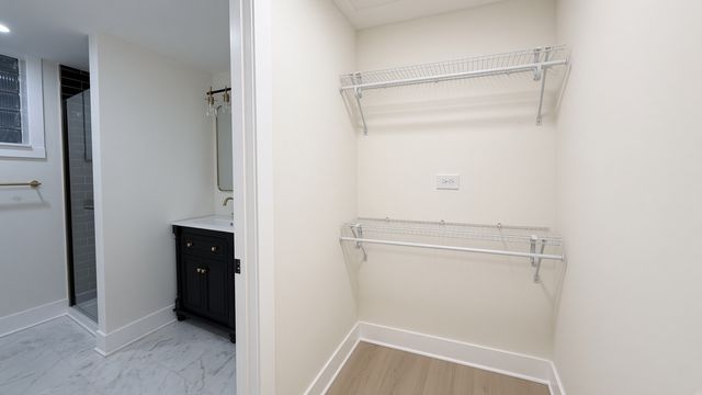 4347 W Irving Park Road GE, Chicago, IL 60641