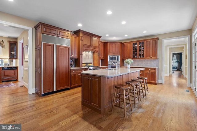 820 ELDERBERRY LN, West Chester, PA 19380