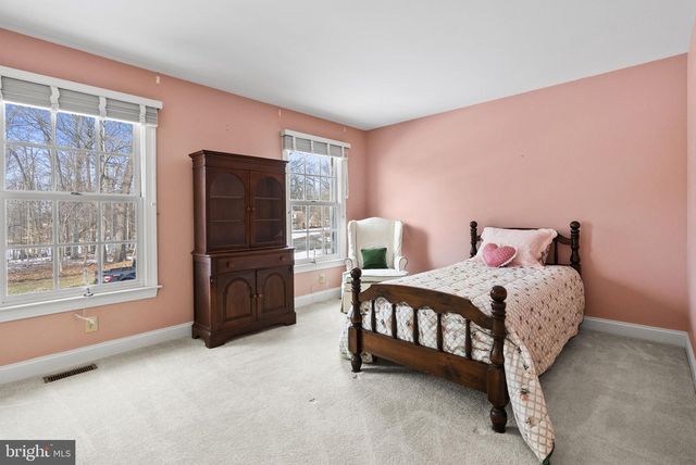 820 ELDERBERRY LN, West Chester, PA 19380