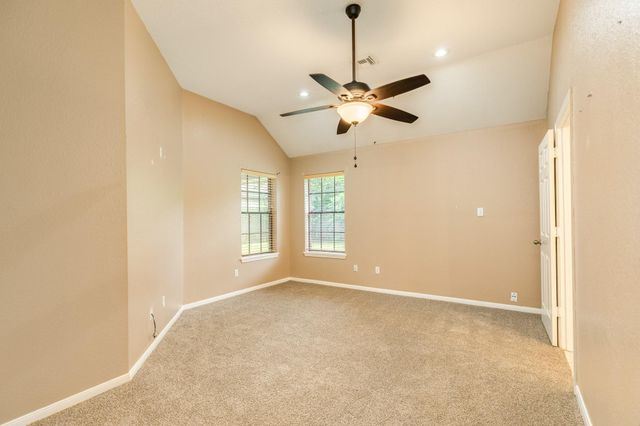 224 N Ranch House Road, Angleton, TX 77515