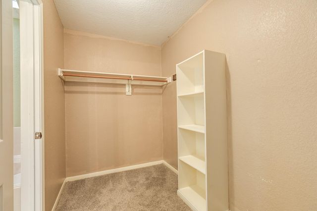 224 N Ranch House Road, Angleton, TX 77515