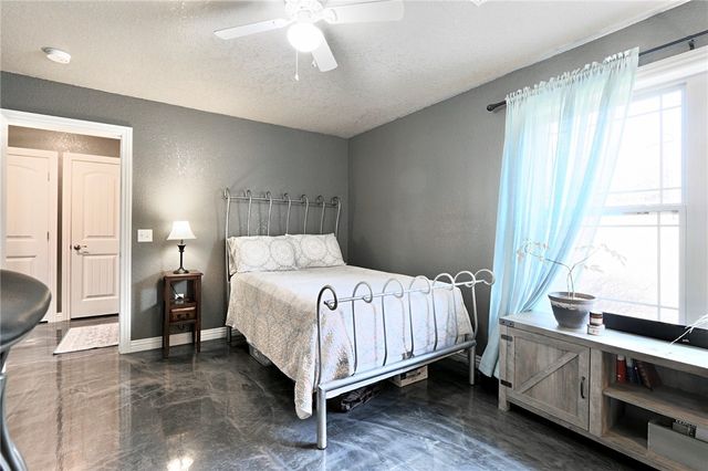 167 Madison 6093, Huntsville, AR 72740