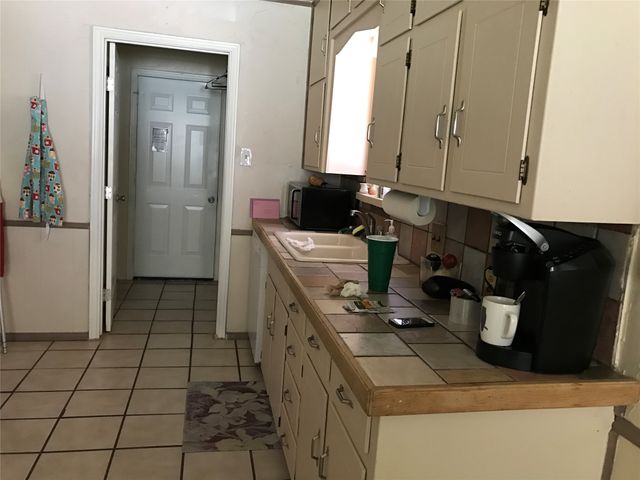 1421 Bryan Drive, Bedford, TX 76022