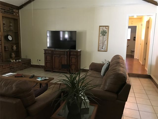 1421 Bryan Drive, Bedford, TX 76022