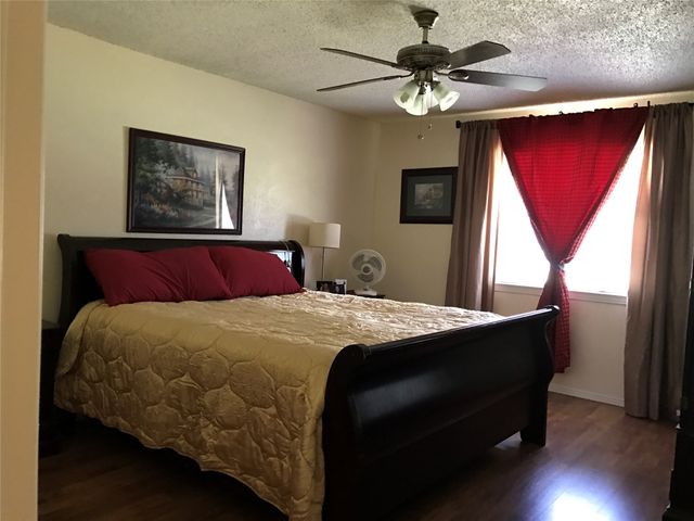 1421 Bryan Drive, Bedford, TX 76022
