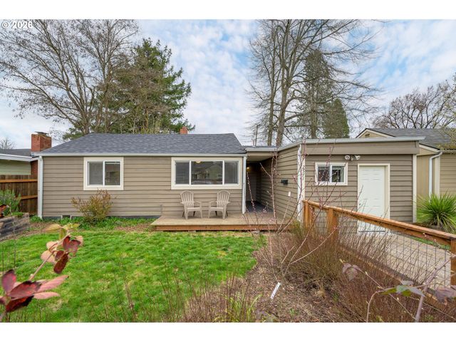 2571 ALDER St, Eugene, OR 97405