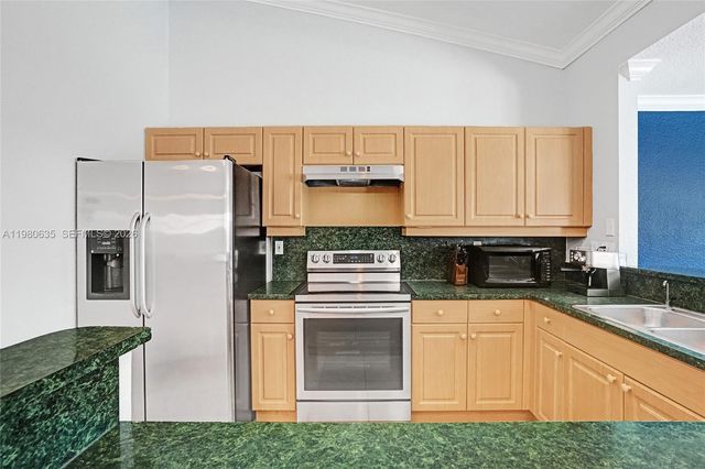 24952 SW 129th Pl, Homestead, FL 33032