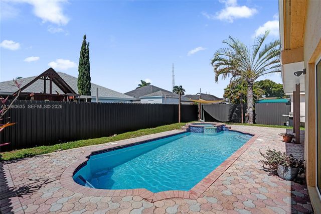 24952 SW 129th Pl, Homestead, FL 33032