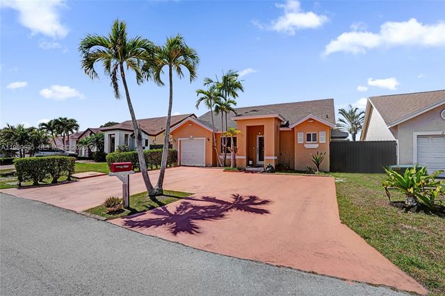 24952 SW 129th Pl, Homestead, FL 33032