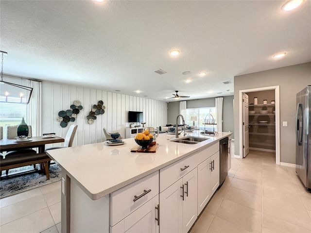 425 QUARRY ROCK CIRCLE, Kissimmee, FL 34758