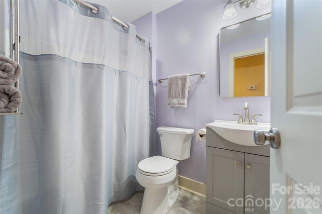 328 Old Greenville Road, Zirconia, NC 28790