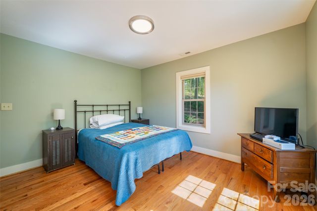 328 Old Greenville Road, Zirconia, NC 28790